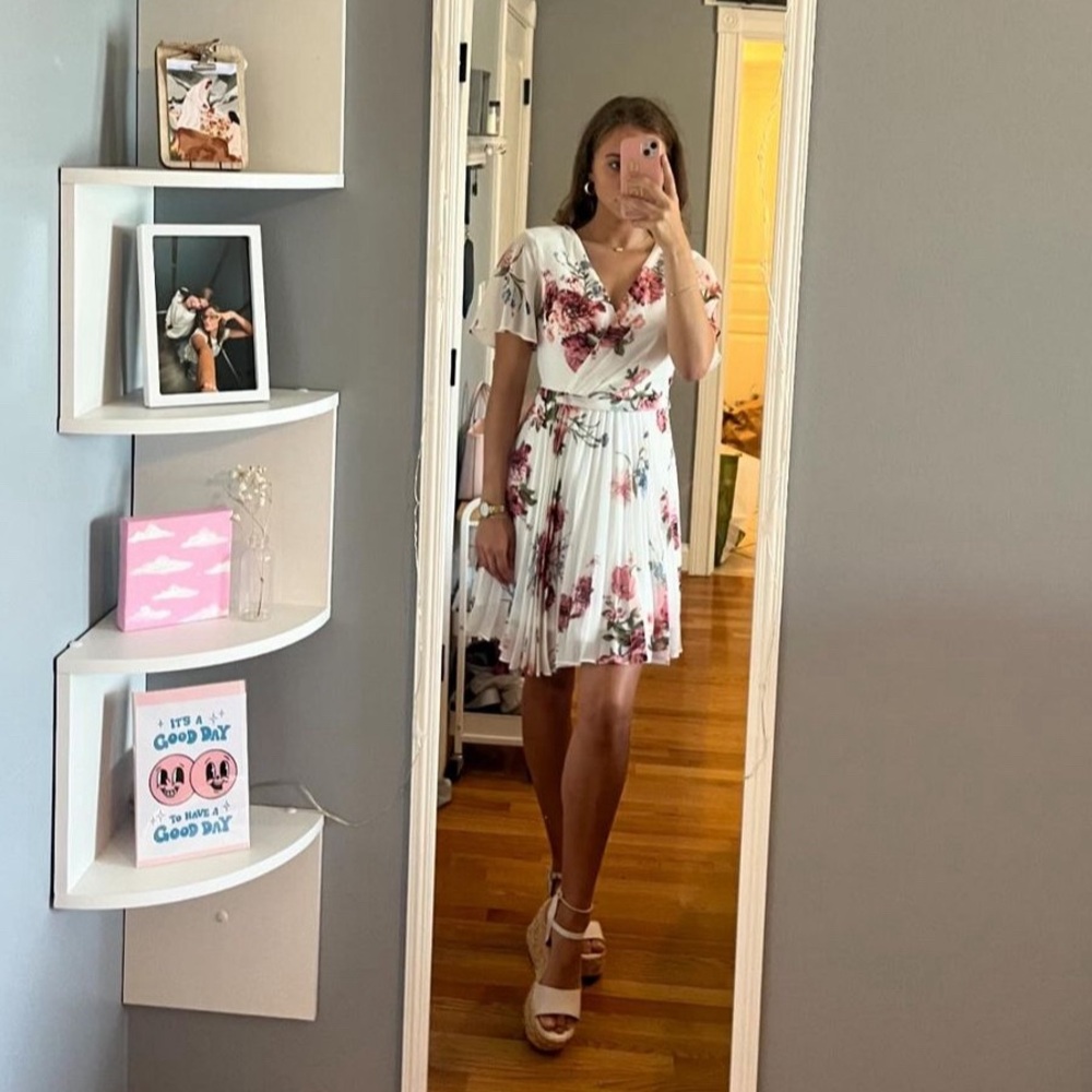 White Floral Sundress!